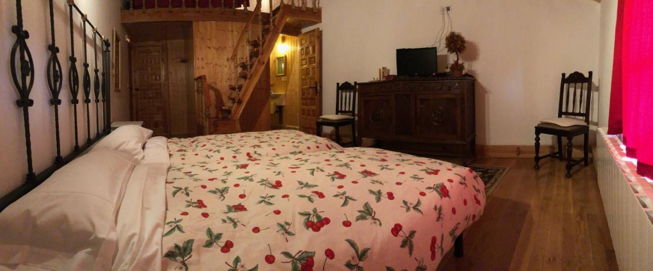 Hotel Rural Venta Del Termino Santa Gadea del Cid Dış mekan fotoğraf